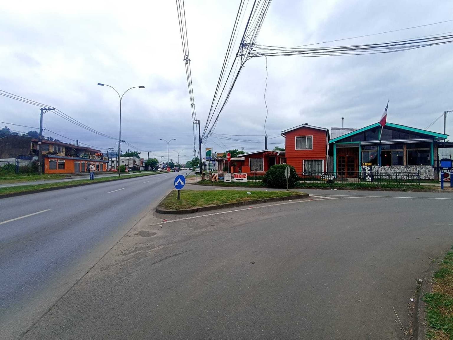 VENTA DE TERRENO 336 m2 AV. RUDECINDO ORTEGA (96807)