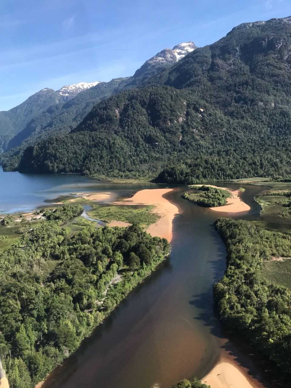 Hermoso Fundo a orillas de Lago Las Torres (66824)